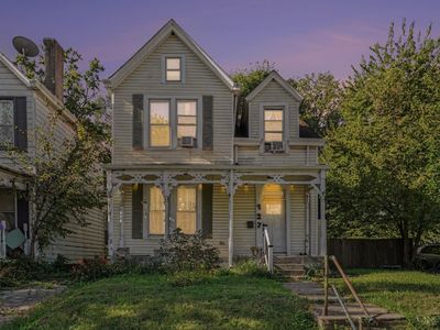 127 W 64th St