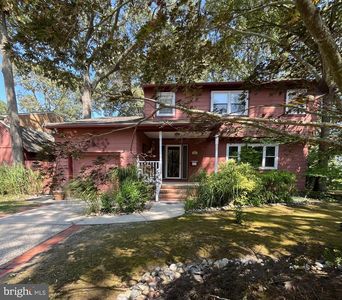 206 Philadelphia Ave