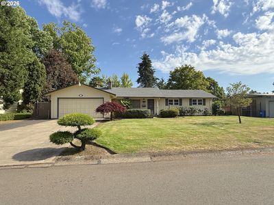 2172 Roland Way
