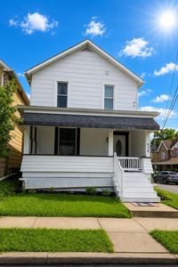 Property at 439 Longfellow St, Vandergrift, PA