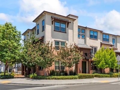 2935 Kaiser Dr