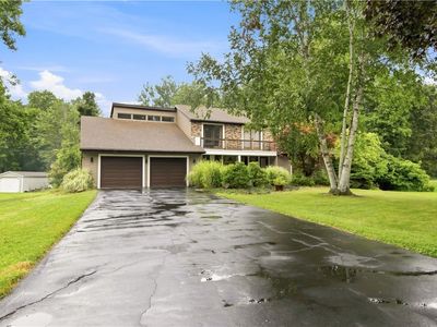 135 Ridgeway Ests