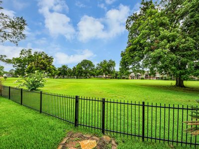 1823 Rock Fence Dr