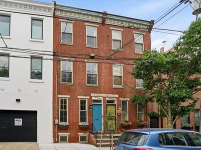 330 Monroe St