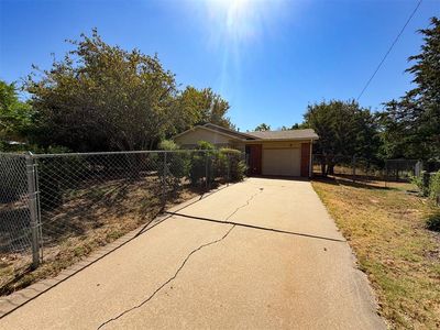 Property at 312 Elmwood Ter, Anadarko, OK