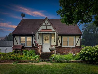Property at 10307 Dickens Ave, Melrose Park, IL