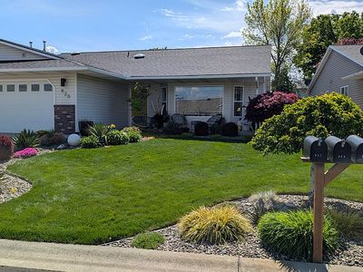 920 Tamarack Dr