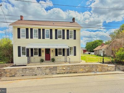 102 W Antietam St