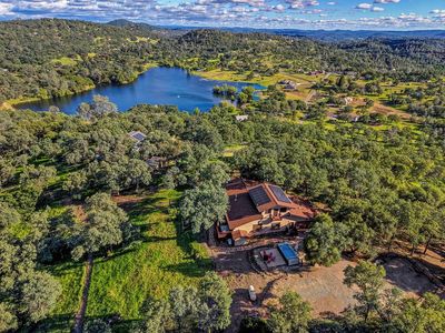 4101 Birdseye View Ln