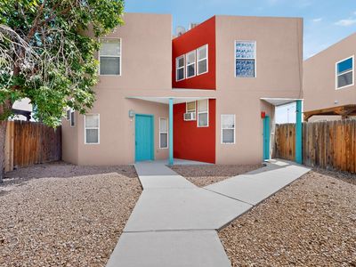 615 Menaul Blvd NW Unit E