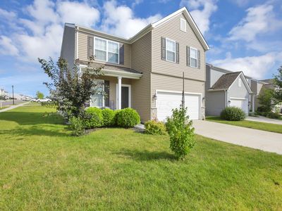 Property at 230 Salinger Dr, Lithopolis, OH