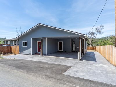 6100 Eastside Calpella Road