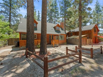 920 Tinkerbell Ave
