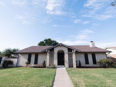 4905 Big Bend Dr