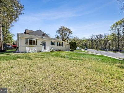 499 Lakeview Dr