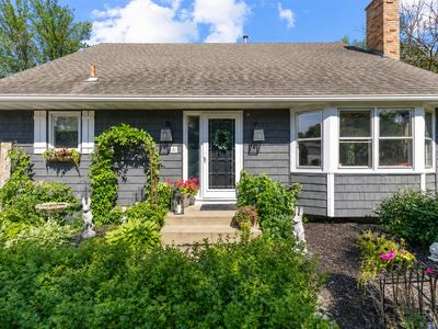 1216 8th Ln