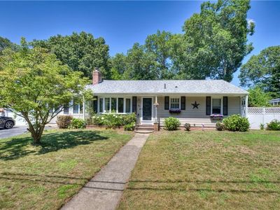 51 Enfield Dr