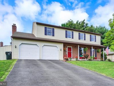 205 Knob Creek Ln