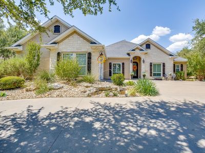 8528 Summerhill Ln