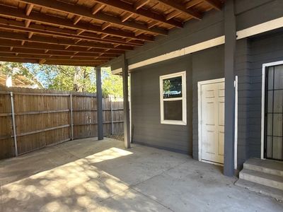 Property at 2022 Bourbon St, Dallas, TX
