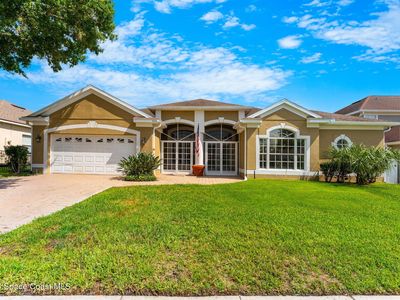 426 Palm Crest Ln