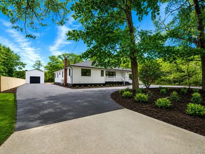 329 Railroad Avenue