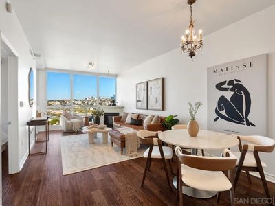 300 W Beech St Unit 1305