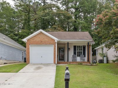 135 Hammond Place Circle