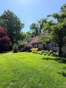 22 Oak Bend Ct