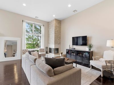 855 Valley Brook Ave APT 2G