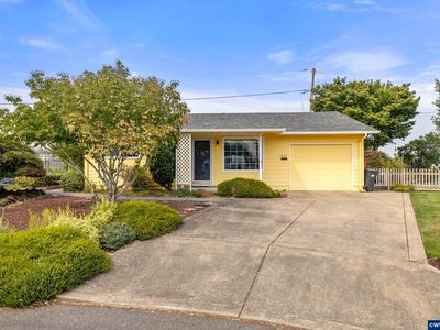 1501 Newport Way