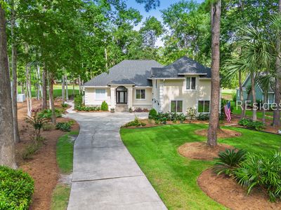 28 Fairway Dr