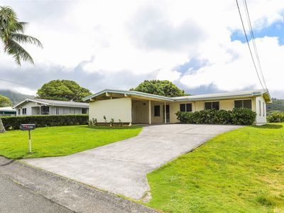 1358 Manu Aloha St