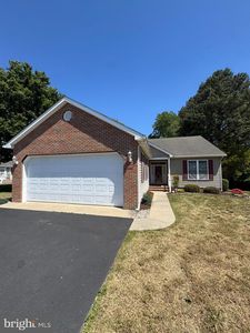 Property at 138 Meadow Dr, Blades, DE