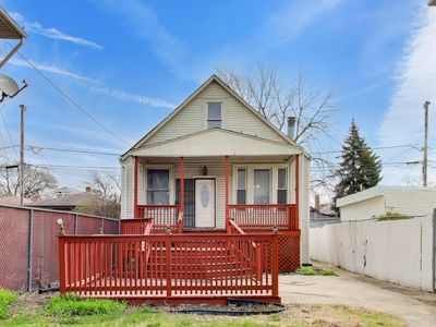 1649 N Latrobe Ave