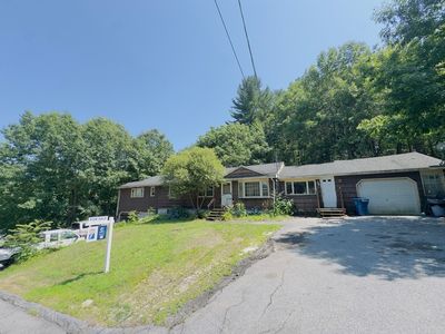 76 Rosewood Ave