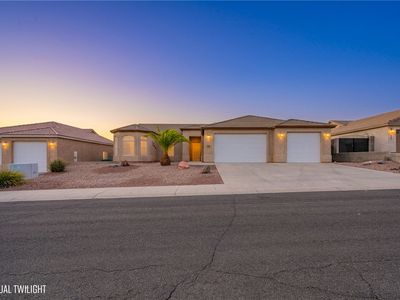 2727 La Paloma Drive