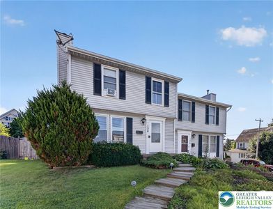 Property at 106 N Lobb Ave, Pen Argyl, PA