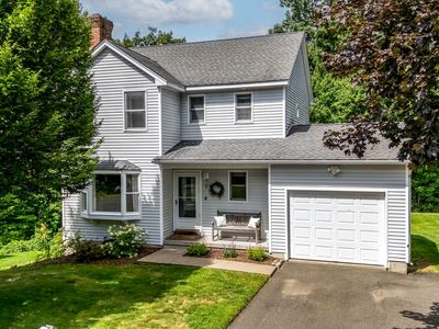Property at 8 Cobb Ln, Belchertown, MA
