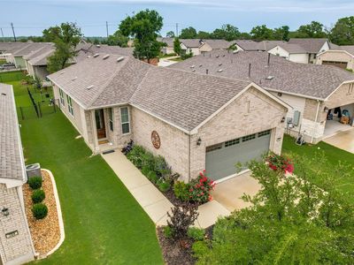 702 Saratoga Ln