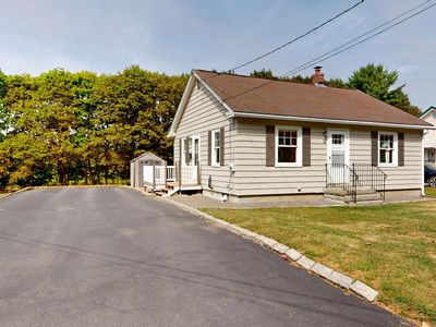 12 Hillcrest Street