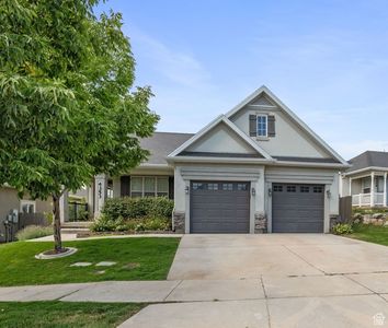 4353 N Chestnut Oak Dr