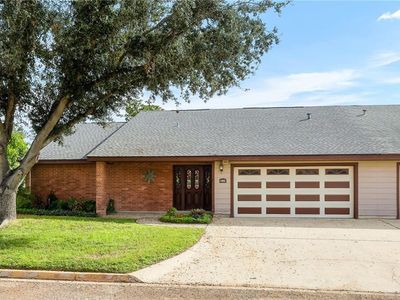 2105 S Cynthia St APT D120