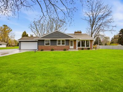W228N3952 Crescent DRIVE