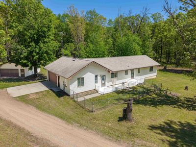 240 Hilts Rd