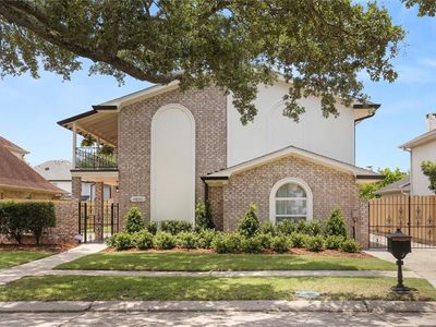 4800 Marseilles Pl