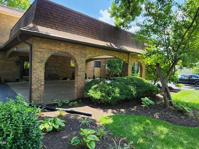 1600 Gardiner Ln APT 218