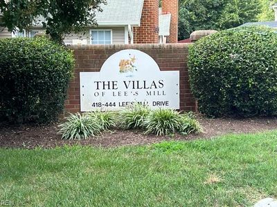 440 Lees Mill Dr