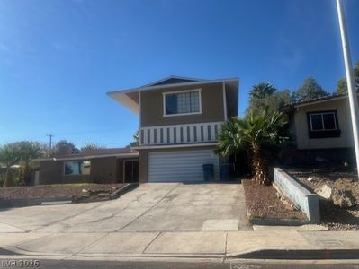 1904 Chapman Dr