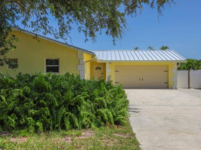 384 NW 23rd Street